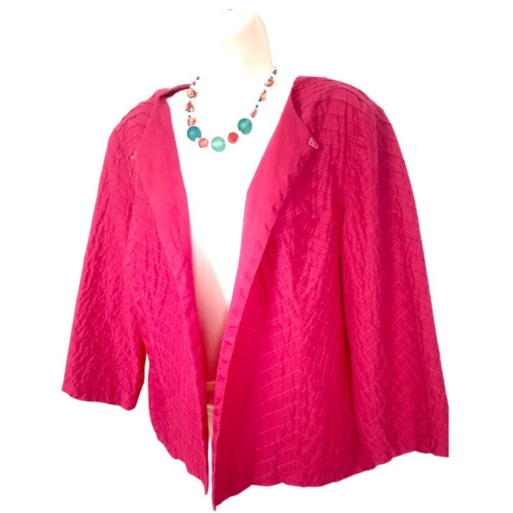 Chicos Size 2 Fuchsia Lightweight Jacket 3/4 Sleeves